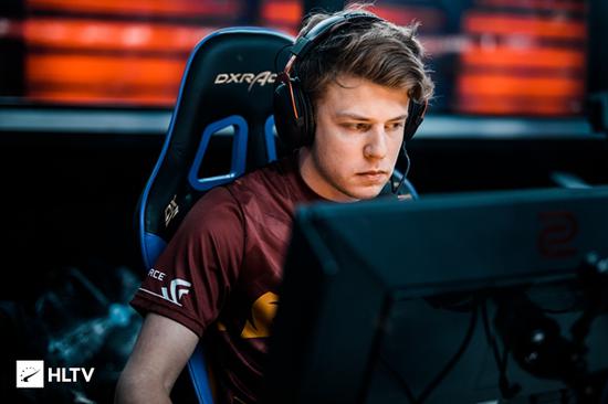 【lpl战报】BLG 2-1 WE：Weiwei破败王节奏拉满 BLG有惊无险战胜WE